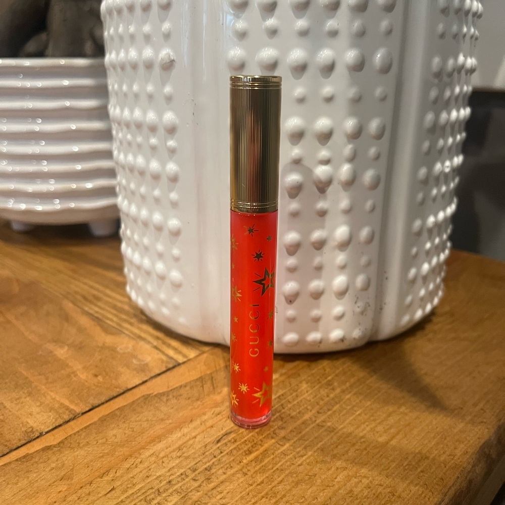 Gucci Coral-Red Lip Gloss